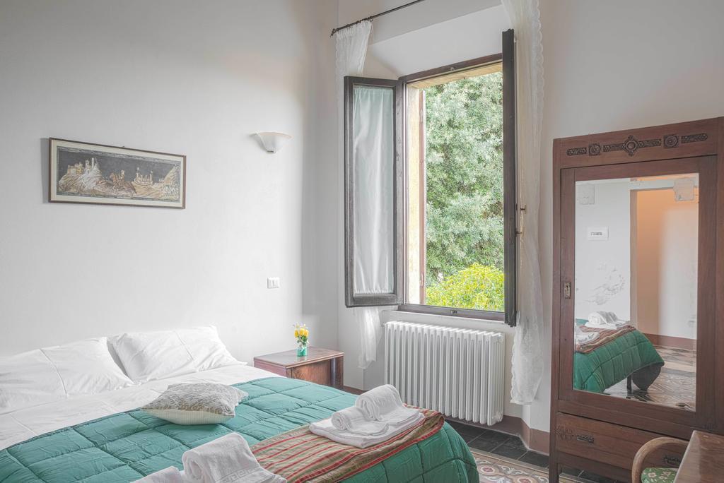 La Chicca B&B سيينا الغرفة الصورة